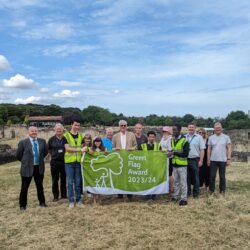 13 people with Lesnes Abbey's Green Flag Award 2023